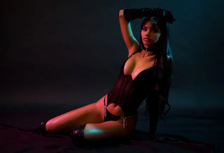 liagirl_cute Do you like my leather outfit? Pic 5