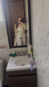 Isabel_Noir Public Pic 9