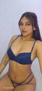 Couplecolombia_gh Blue Pic 6