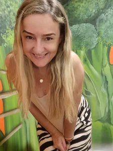 1Sweetnina Cheeky at broccoli wood 😆 Immagine  2