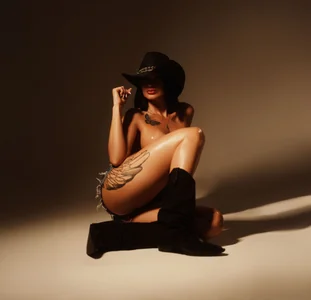 Cowgirl de Skyler_ferrer  Imagens