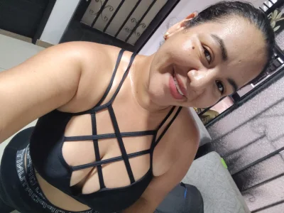 Public de Delia_milff  5 Imagens