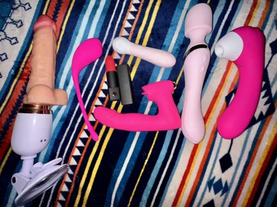 Ali_Topaz Sex Toys Pic