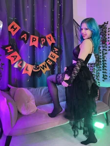 lolly_wood Your lovely vampire 🧛‍♂️ صورة واحدة|lolly_wood Your lovely vampire 🧛‍♂️ صورتان|lolly_wood Your lovely vampire 🧛‍♂️  صور|lolly_wood Your lovely vampire 🧛‍♂️  صورة