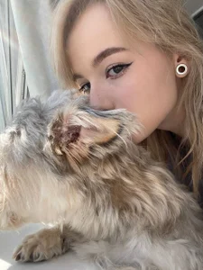 Nana_Wilson Public Foto