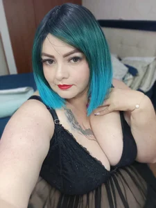 Cabello Azul de vanessabigbbw  6 photos
