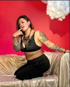 kamelia_bms_ Public 사진 4