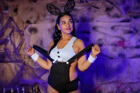 MiiaVelasquezのSexy bunny 🐰の枚の写真