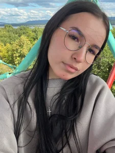 Nika_Voices Public Bilde 4