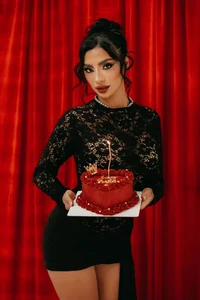 IzzyWild My birthday!👑🎂 Pic