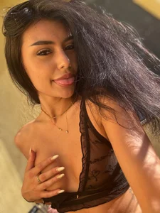 EveWilder 🖤 Foto 2