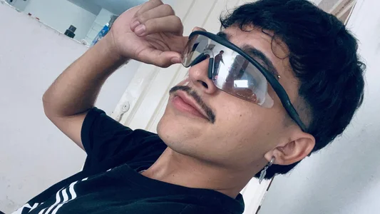 Alan_Del_Reyx a little high jeje Immagine  4