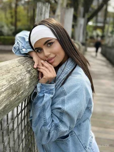 AliceKane Selfies🥰👀 รูป  4