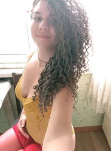 Красные чулки od Marlan_Vagner  3 snímek