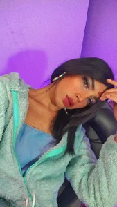 Alahia_Rodriguez Sleepover 💙💚 зображення