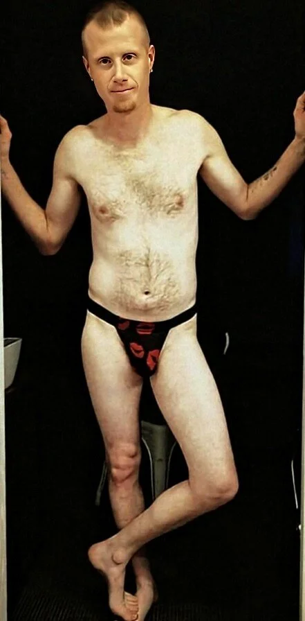 Трендове зображення  1435 HandsomeDad698832