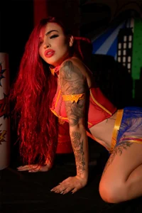 Nicole_Rouss_ Wonder woman💙 Pic 3