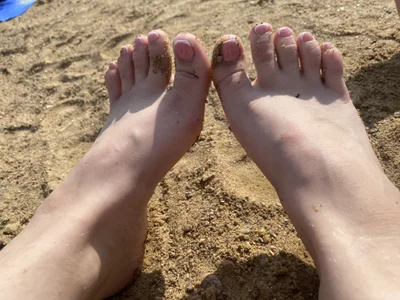 JacyWinslat for those who love feet 👣 Pic 2