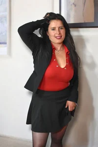 katherine_blair Sexy red secretary outfit Pic 7