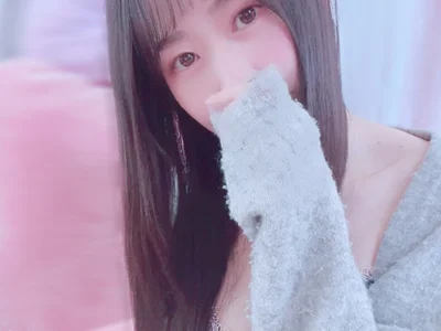 Public od Moe0715  3 snímek