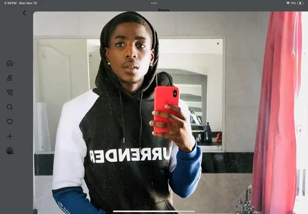 schlongsong Me  7টি ছবি