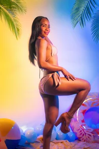 AlikaAdul Summer hot Bilde 8