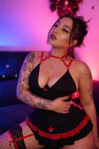 Ich werde in meinem Wohnzimmer auf dich warten, wir werden Spaß haben, ich werde dich glücklich mach od Pauilina  2 snímek