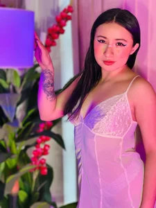 ChloeGibson_ let's have fun 🍒 Pic 2