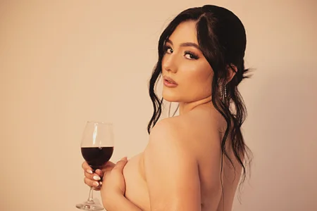 JennaOlsonX Sparkling wine or a Bubble bath Immagine 