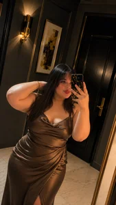 LunaaVelvets Public Pic 3
