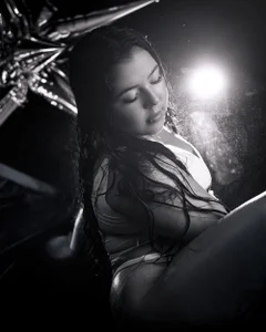 Barbara_honeyDo you like it when I'm wet?图片 3