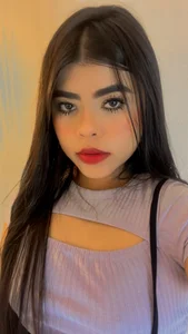 aitana-purple Public Foto 3