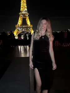 VelvetVabe Paris slika