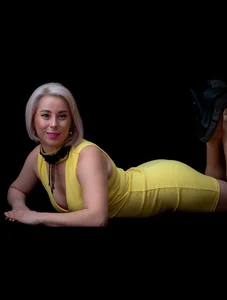 DelyaMonroe My favourite color Hình 2