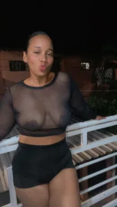 EbonyHorrny ebony woman very close Poză