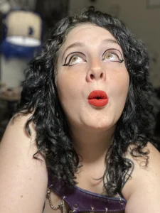 Thiccums-the-Goddess's photo