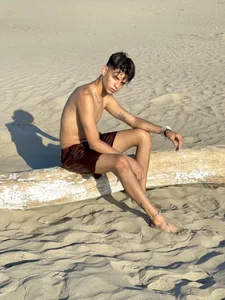 The sea is one of the places where I am happy de dylancrugerx  8 Imagens