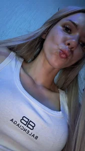 Brilliantxq's XXX Nude Photo 4