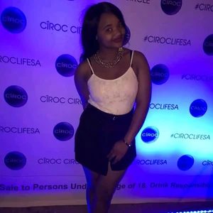 RoxyLuvxxx Public Pic 6