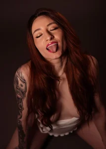 AuraM00n Hot Aura Immagine  2