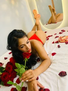 Thayssa_ross Valentine's Day 2025🌹🧸♥ 圖片 6