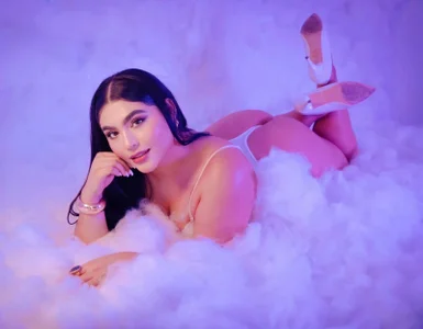 eva_sainnt an angel among the clouds Pic 7