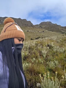 🗻 de jade_xxx  2 Imagens