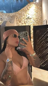 Nattasha_Brown 🩷 Gambar