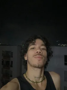 AngeloRoush Public Foto 4