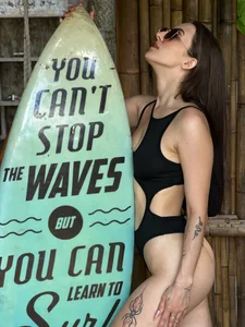 FlexibleDoll_ SURFGIRL Pic 4