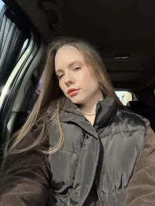 DivaAurum Your favorite girl 🥰 Foto 4