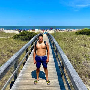 luxurybeast Public Foto 3