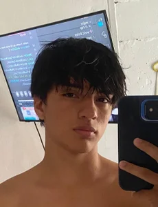 MiaAndLiamBenson He 🧸💘 Foto 4