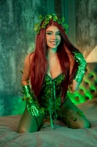 Arianaa_collins Dangerous Bloom Pic